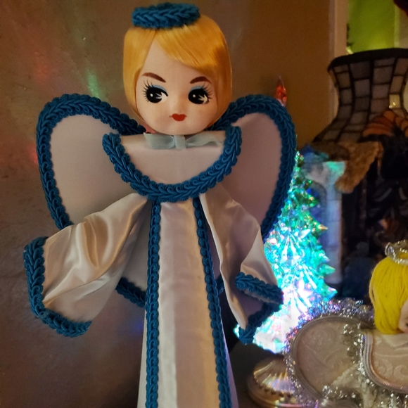 Vintage tree toppers - Picture 2 of 3